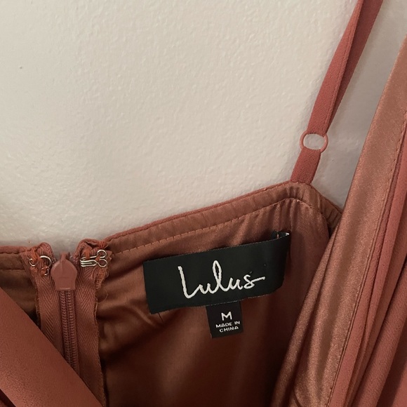 CONSIGNED - Lulu’s Maxi Dress - Picture 3 of 4
